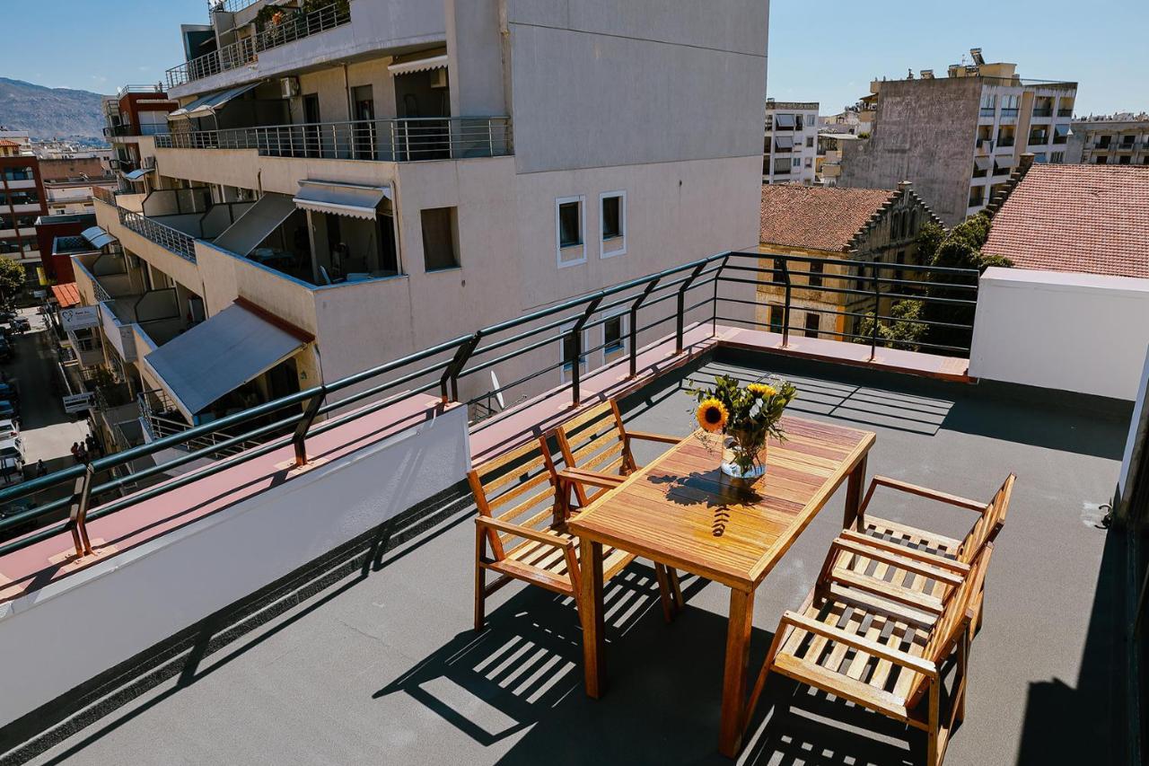 The First Key Luxury & Small Apartment In The Center Of كسانثي المظهر الخارجي الصورة