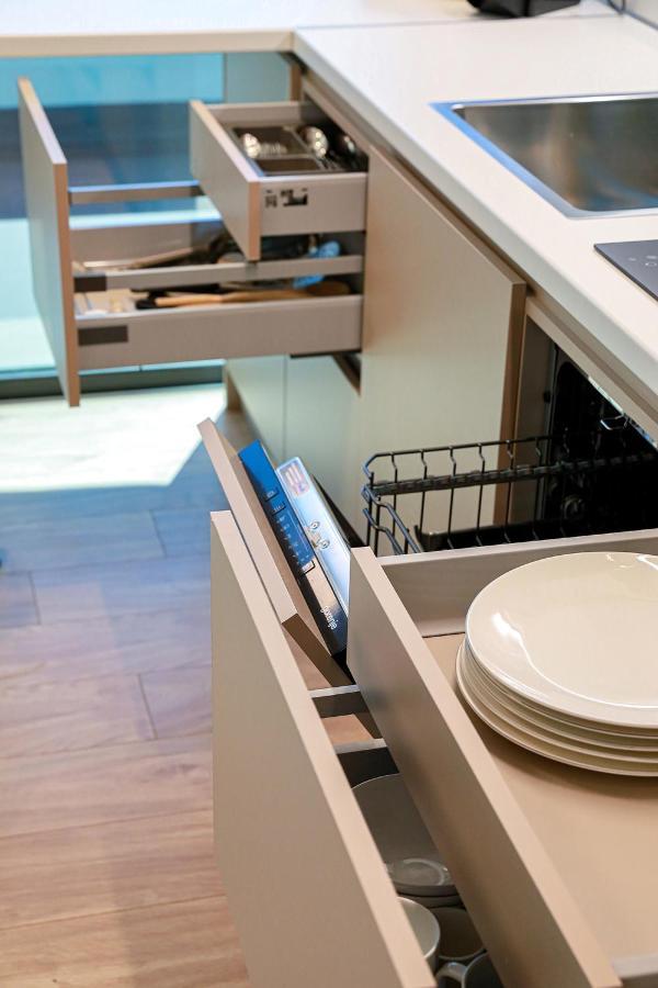 The First Key Luxury & Small Apartment In The Center Of كسانثي المظهر الخارجي الصورة