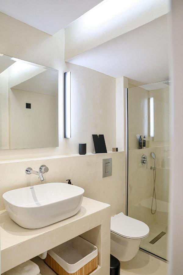 The First Key Luxury & Small Apartment In The Center Of كسانثي المظهر الخارجي الصورة
